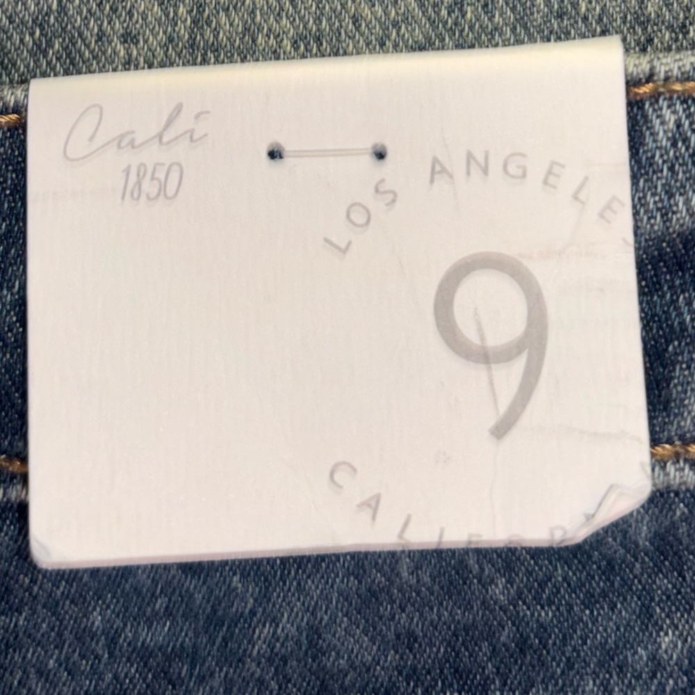 Cali1850 Jeans Straight Leg Leopard Heart Patch Mid Rise Dark Wash Size 9 - Picture 15 of 15